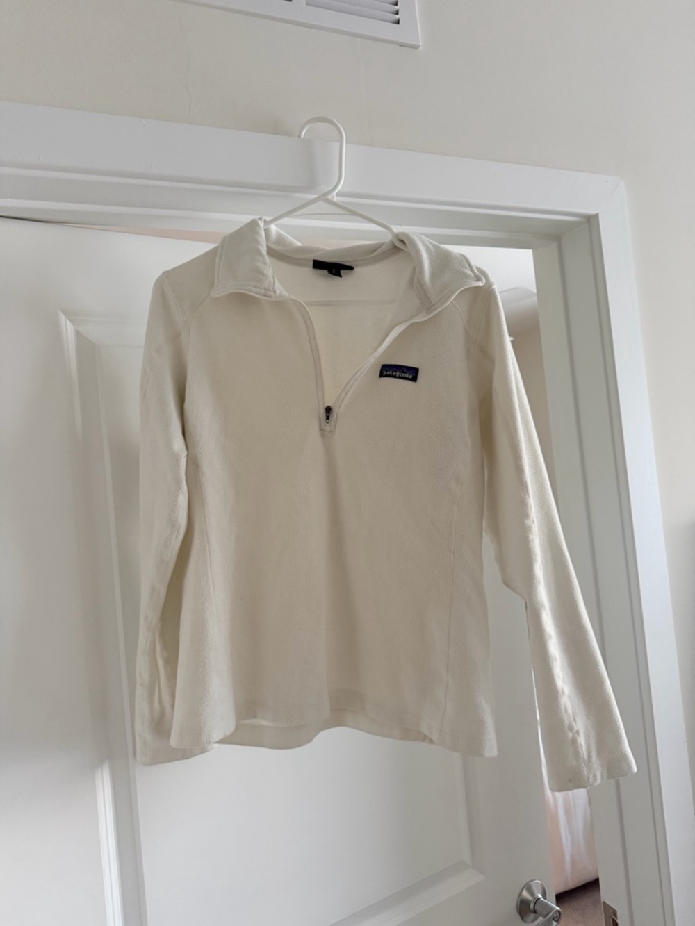 Patagonia Off-White Half-Zip Pullover